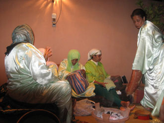 Seminarreise Marokko, die Herzöffnerinnen (Hadarad) sind zu Besuch in unserem Haus
